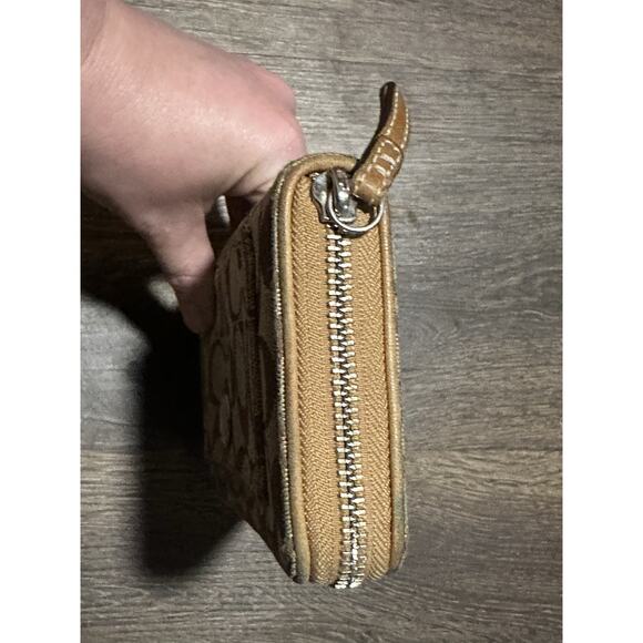COACH SIGNATURE PENELOPE ACCORDIAN ZIP AROUND WALLET BROWN (used Original) - Picture 8 of 13